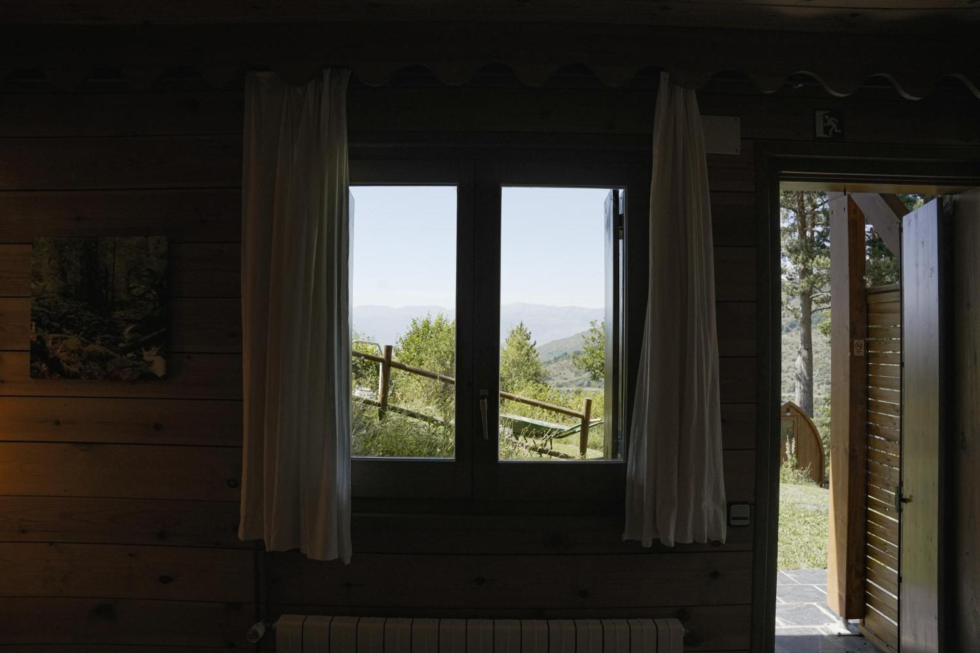Minds & Mountains Eco Lodge La Molina  Exterior foto